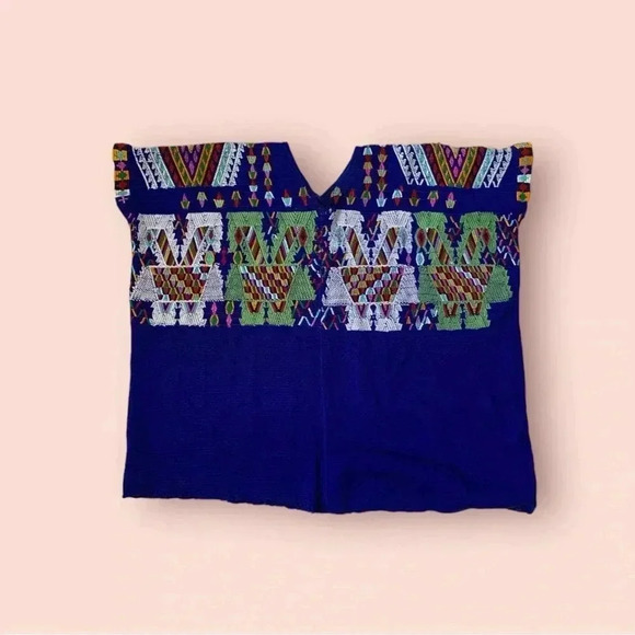 Beautiful Guatemalan huipil embroidered top - Picture 1 of 9